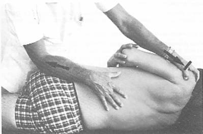 Manipulation lombaire